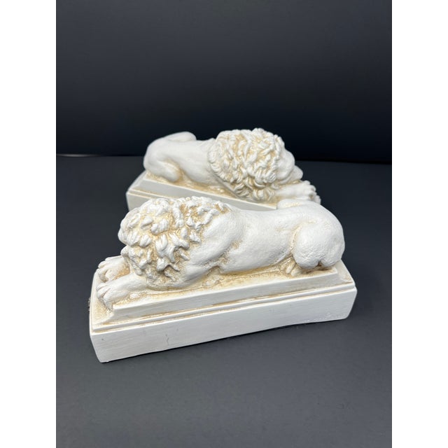 1990s Neoclassical Recumbent Lion Bookends by House Parts – Ivory Architectural Library Decor, Pair For Sale - Image 4 of 11