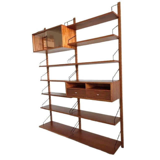 Poul Cadovius Mid-Century Danish Royal Wall Unit from Poul Cadovius, 1950s For Sale - Image 4 of 13
