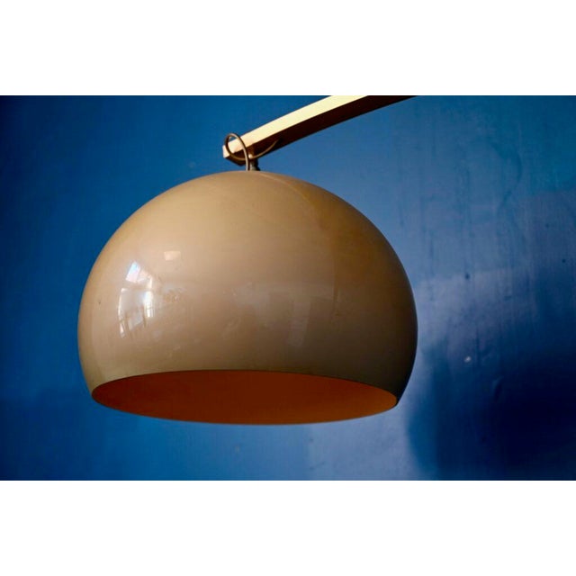Italian Space Age Arc Floor Lamp in Marble and Gilt Aluminium, 1970s For Sale - Image 15 of 18