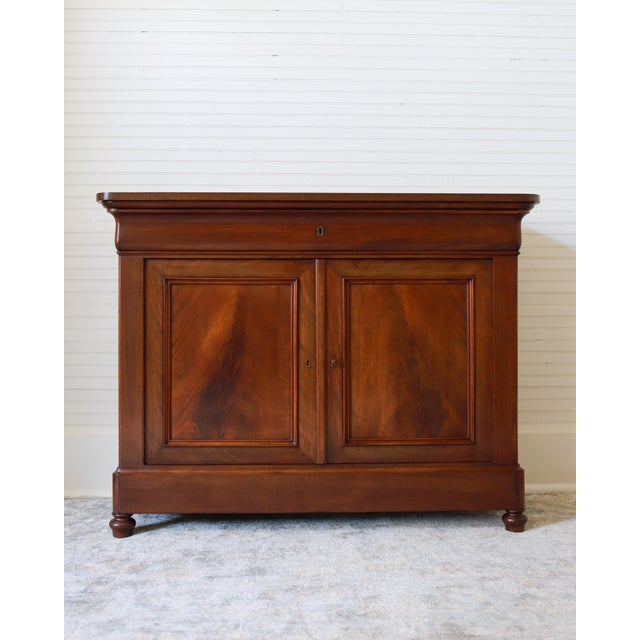 19th C French Louis Philippe Walnut Two Door Buffet, Sideboard, Enfilade For Sale - Image 14 of 14