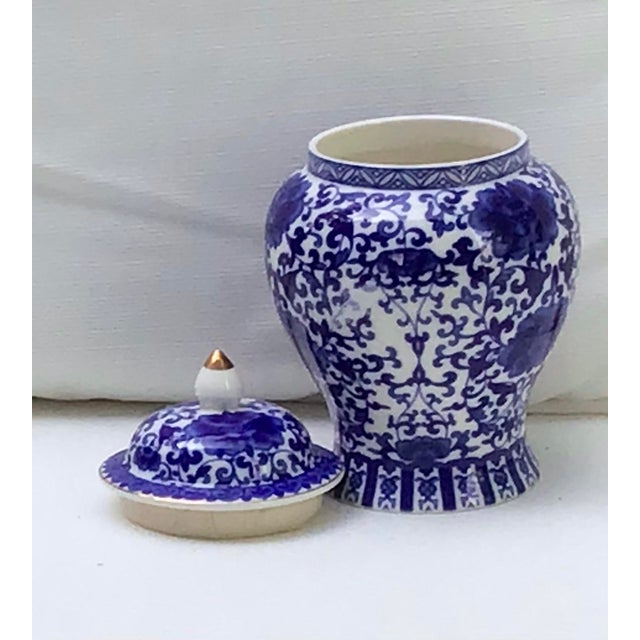 French Provincial Classic Blue and White Collection Bundle of Vases For Sale - Image 3 of 12