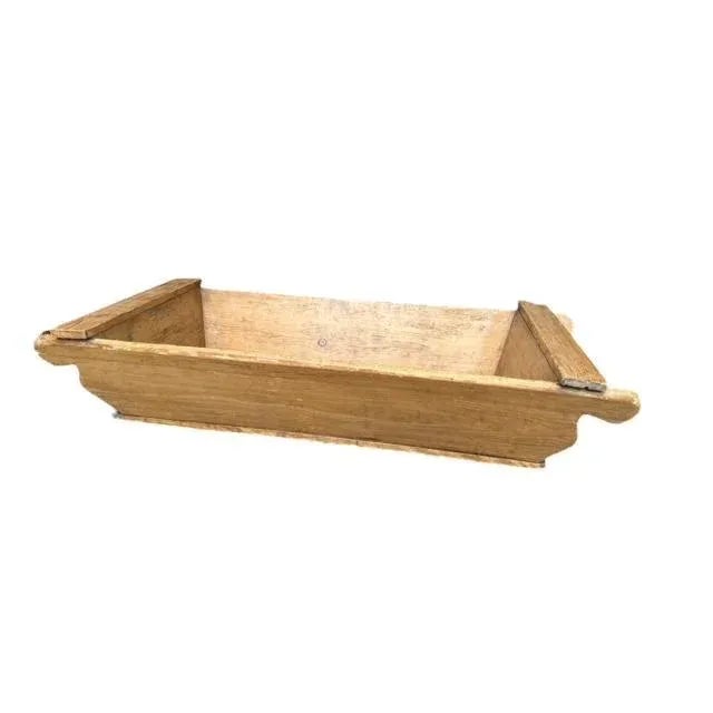 Early 1900s European Wood Dough Bowl For Sale - Image 4 of 5