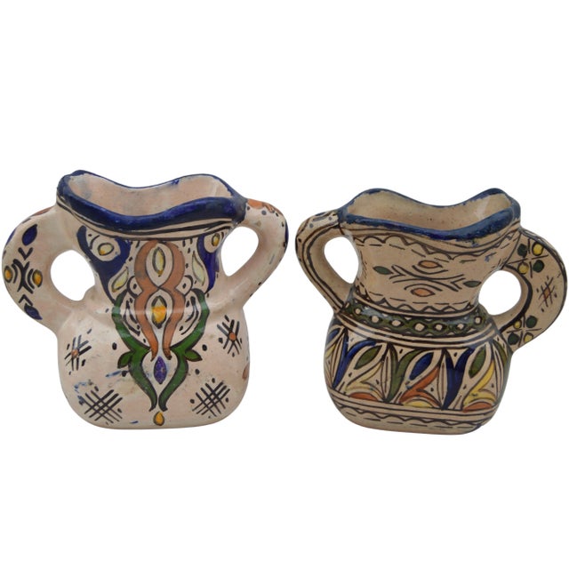 Green Mid 20th Century Andalusian-Patterned Ceramic Vases With Handles - Set of 2 For Sale - Image 8 of 8