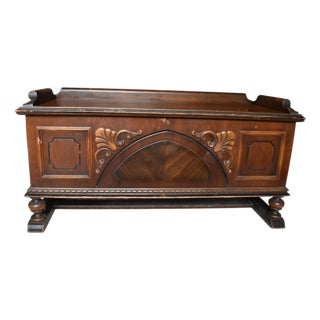 Vintage Cedar Cavalier Hope/Blanket Chest With Walnut Veneer For Sale