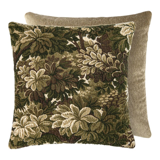 Scalamandre 22" x 22" Ridge Edge / Velvet Pillow in Moss For Sale
