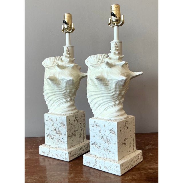 Hollywood Regency Vintage Coastal Cast Plaster Conch Shell Lamp - A Pair For Sale - Image 3 of 10