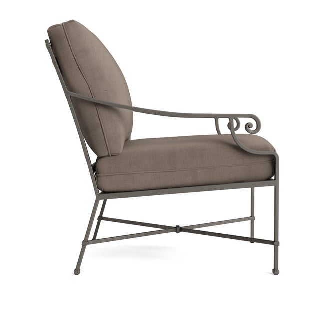 Contemporary Brown Jordan Venetian Lounge Chair, Mica frame with Fusion Taupe fabric For Sale - Image 3 of 11