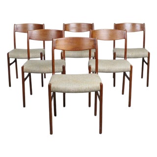 Mid 20th Century Set of Six Teak Dining Chairs by Glyngøre Stølefabrik For Sale