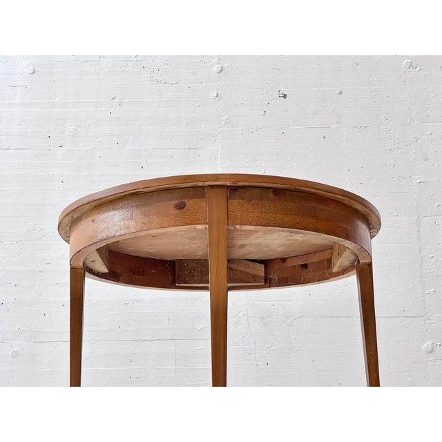 Round Dining Table in Alder Wood For Sale - Image 14 of 16