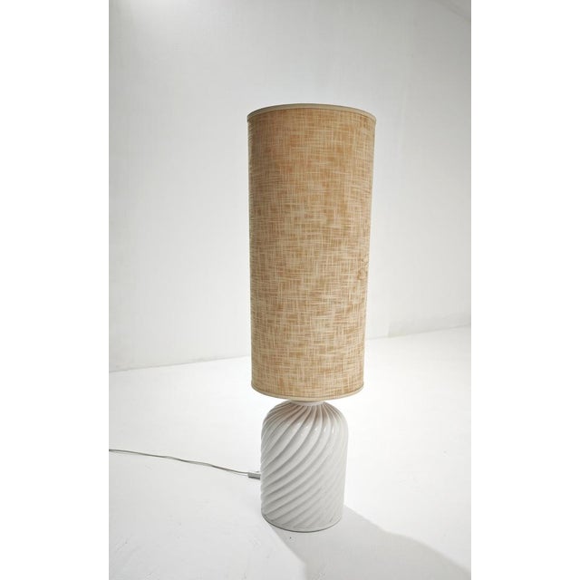 White Large White Ceramic Table Lamp, Italy, 1970s For Sale - Image 8 of 16