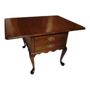Late 20th Century Pennsylvania House Queen Anne Style Drop Leaf Side Table