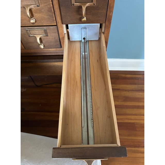1950s Mid Century Modern 15-Drawer Library Card Catalog For Sale - Image 12 of 12
