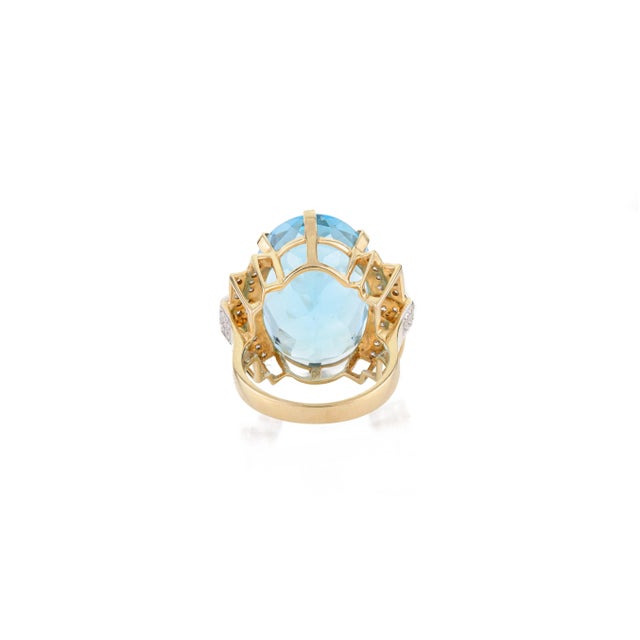 Sky Blue 35.2 Ctw Bohemian Chic Sky Blue Topaz & Diamond Cocktail Ring Size 5 For Sale - Image 8 of 12