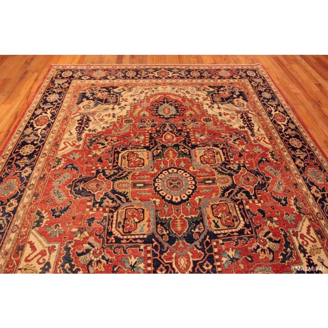 Rustic Nazmiyal Collection Persian Heriz Medallion Design Area Rug For Sale - Image 3 of 7