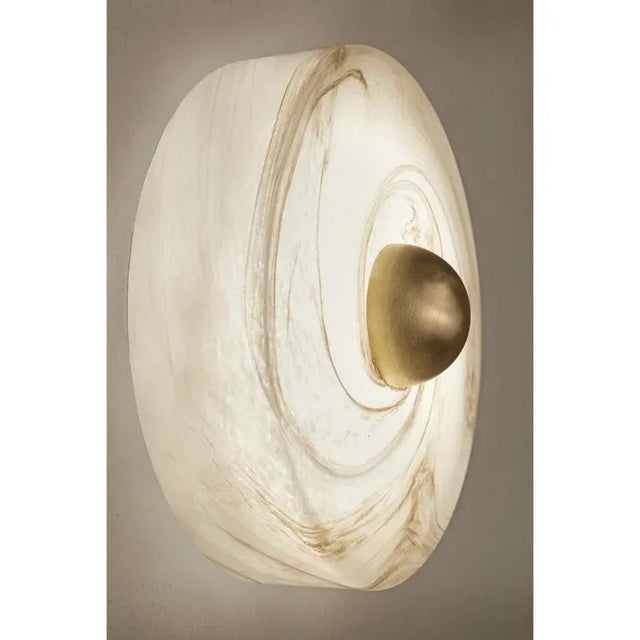 Dl400 wall lamp in blown glass, alabaster & satin brass by daluce dimensions: d 12,12 x 31,5 x h 31,5 cm. Materials:...