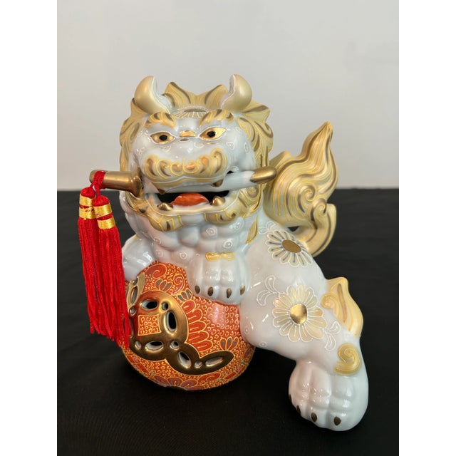 Mid 20th Century Kutani Gump’s Vintage Hand Painted Porcelain Foo Dogs - A Pair For Sale - Image 9 of 11