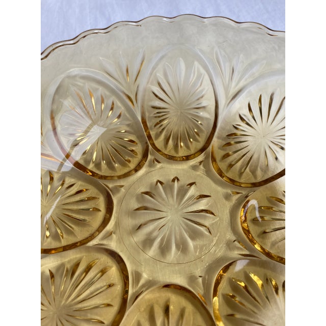 Vintage Anchor Hocking Medallion Starburst Honey Amber Fruit Serving Bowl For Sale In New York - Image 6 of 9