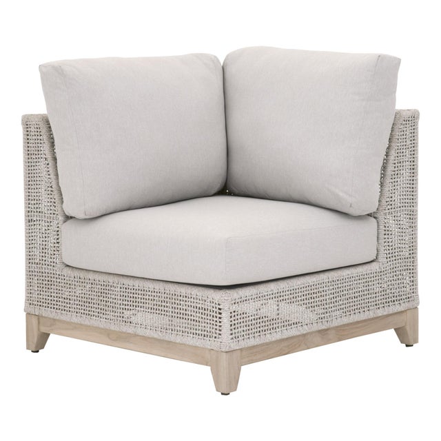 This alluring outdoor modular corner sofa chair will be an ideal addition to your patio or outdoor living space. It is...