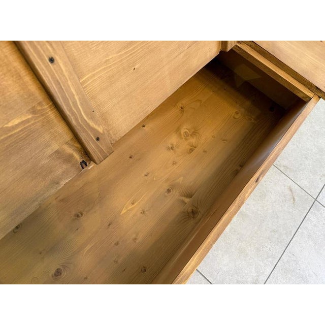 Farmhouse Corner Bench with Storage Function in Natural Wood For Sale - Image 9 of 15