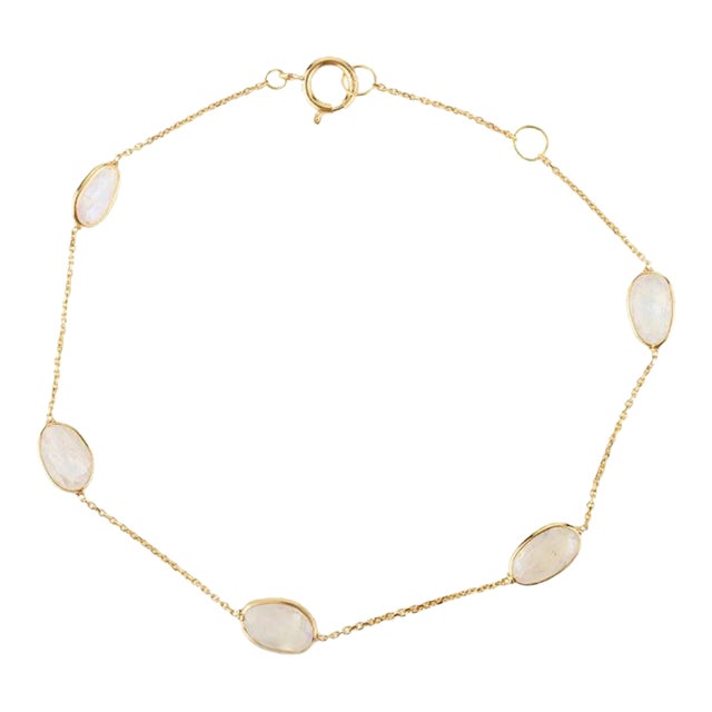 Minimal Rainbow Moonstone Chain Bracelet in 18k Yellow Gold For Sale