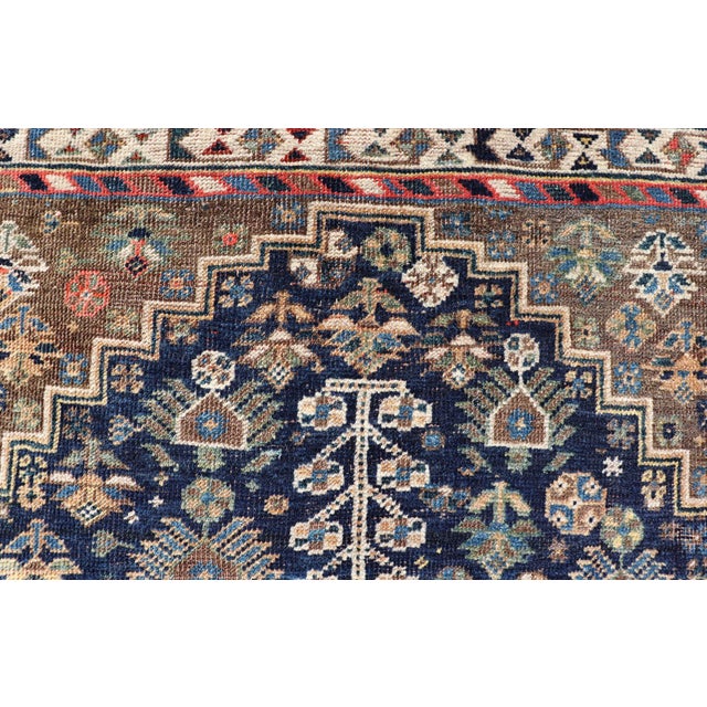 Antique Persian Shiraz Rug With Rich Tribal Motifs and Medallion For Sale In Atlanta - Image 6 of 12