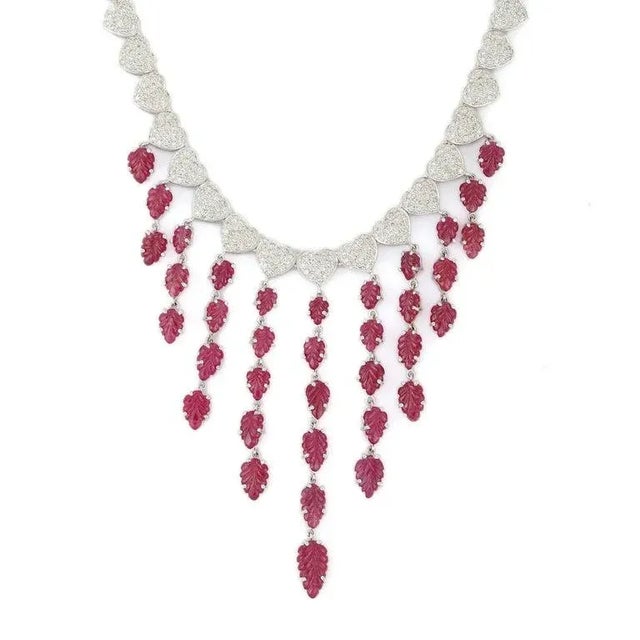 Art Deco Victorian 20.5ct Carved Ruby & 6.25ct Diamond Cluster Drop Necklace in 18k Gold For Sale - Image 3 of 13