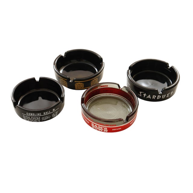 Mid-Century Modern Las Vegas Casino Glass Ashtrays - Set of 4 For Sale - Image 3 of 5