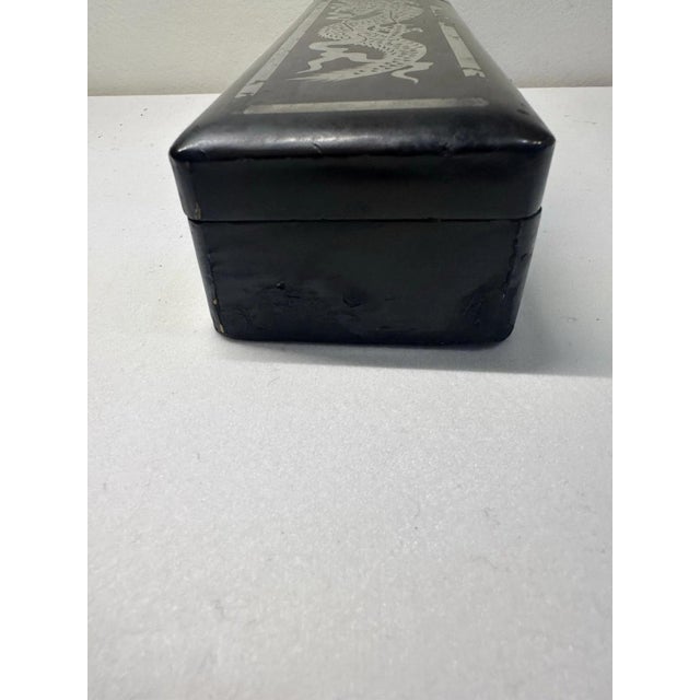 1920s Japanese Shikki Lacquer Box with Dragon Motif, 1920s For Sale - Image 5 of 13