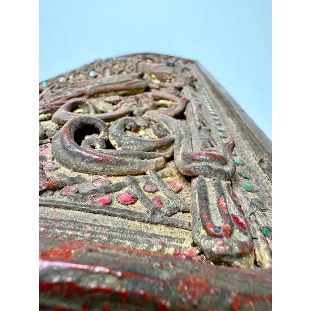 Wood Late 19th Century Burmese Kammavaca Manuscript Chest - 14.5 In For Sale - Image 7 of 17