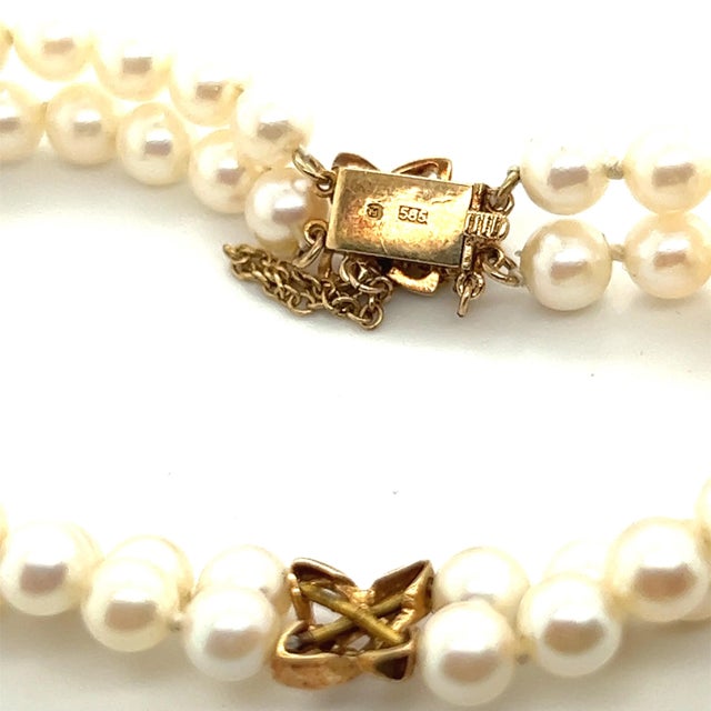 1990s 1990s Mikimoto Estate Akoya Pearl Double Strand Bracelet 6.5" 14k Gold 5.5 mm For Sale - Image 5 of 9
