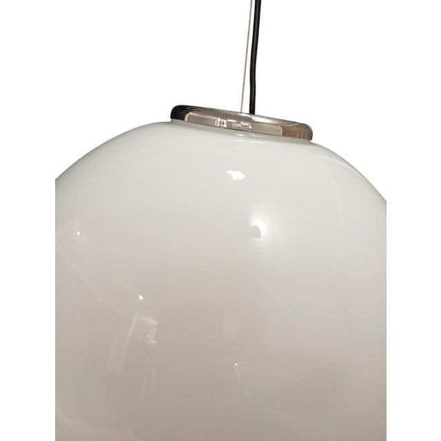 1960s White Glass and Chrome Metal Pendant Light, Italy, 1960s For Sale - Image 5 of 11