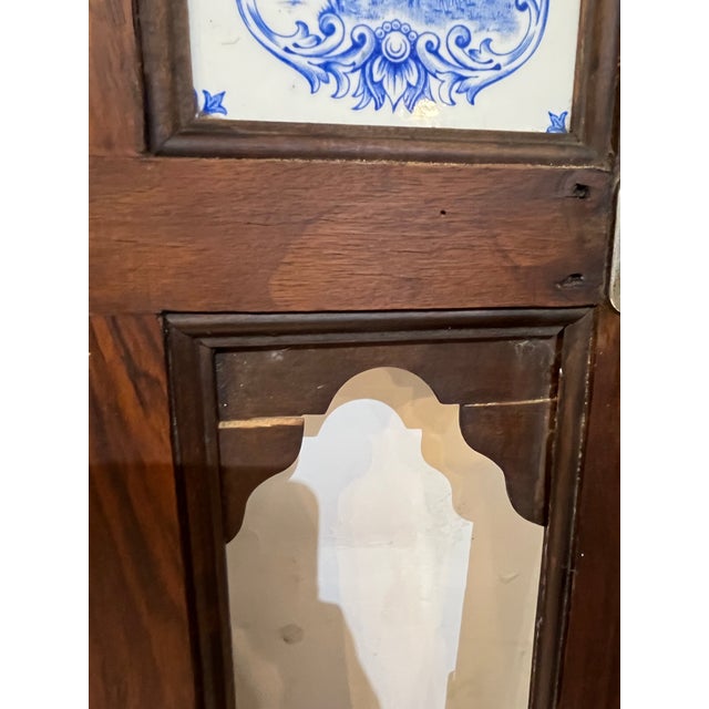 Antique English Walnut Mirrored Coat Hat Rack With Dutch Delft Blue and White Ceramic Tiles For Sale - Image 13 of 18