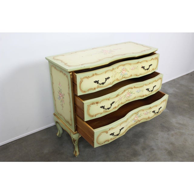 Venetian Baroque Green Lacquered Hand-Painted Floral Three-Drawer Chest, 1950s For Sale - Image 6 of 10