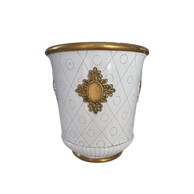 Ugo Zaccagnini 1960s Ugo Zaccagnini White & Gold Jeweled Italian Hollywood Regency Pottery Cachepot For Sale - Image 4 of 6