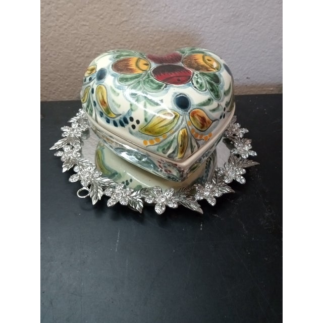 EXQUISITE Hand painted Talavera Mexican Folk Art 5" Heart Shaped Trinket Box This product is a hand-painted Talavera...