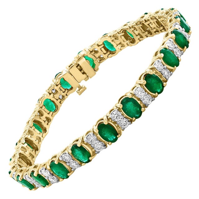 12 Carat Natural Emerald & 2.8 Carat Diamond Tennis Bracelet 14 Kt Yellow Gold For Sale - Image 15 of 18
