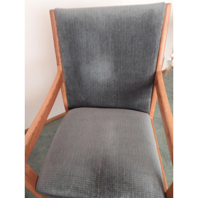 Vintage 1970s Pair of Oak Danish Mid Century Modern Style Dining Side Chairs For Sale - Image 11 of 11