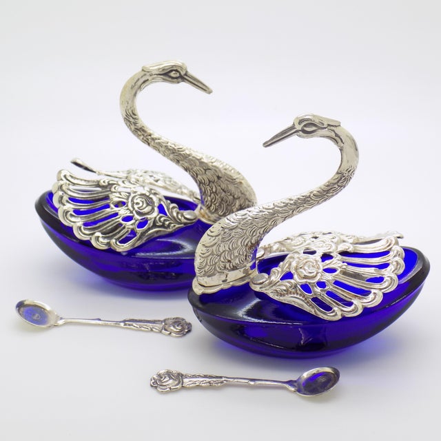 Vintage Italian Sterling Silver 800 Swan Salt Cellars with Cobalt Glass Liners and Spoons, 1970s, Set of 4 For Sale - Image 13 of 13
