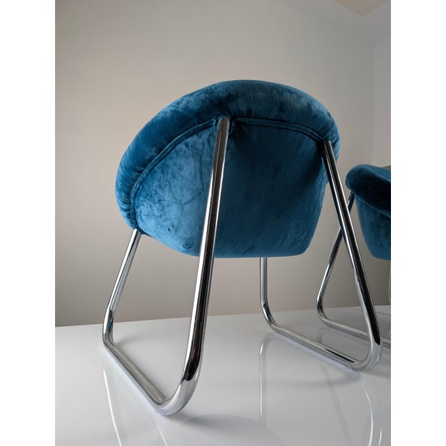 Chromed Metal and Blue Velvet Armchairs, Set of 2 For Sale - Image 4 of 15
