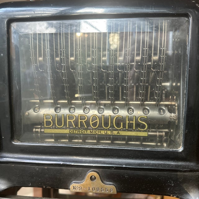 Green Early 20th-Century Burroughs Class 9 Mechanical Adding and Listing Machine, Manufactured Circa 1914–1917, Presented on Its Original Metal Floor Stand. For Sale - Image 8 of 8