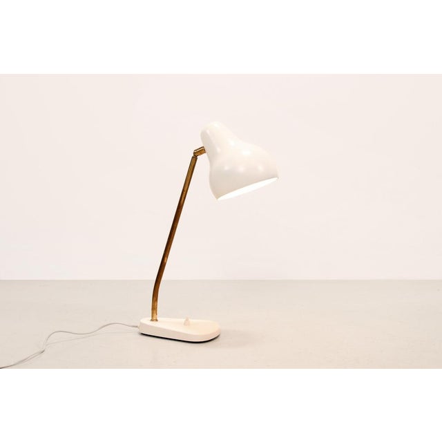 Mid-Century Modern Vintage VL38 Table Lamp by Vilhelm Lauritzen for Louis Poulsen, 1940s For Sale - Image 3 of 5