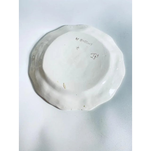 19th Century Faience Dish attributed to Moustier with Birds & Flowers, France For Sale - Image 6 of 10