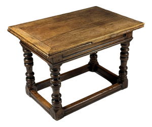 English Extendable Table, 1700