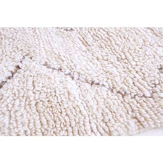 1980s 1980's Moroccan Kilim Beni Ourain Wool Rug - 10.5 X 6.2 Ft For Sale - Image 5 of 12