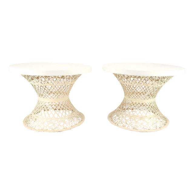 Pair Spun Fiberglass 24" Round Stone Textured Tops End Side Tables Woodard MINT For Sale