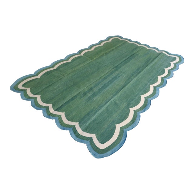 Handmade Cotton Scalloped Rug Forest Green With Cream and Blue Full Border - 5'x7' For Sale
