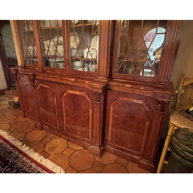 Traditional 1950s Superb Quality Breakfront 4 Door Baker Bookcase For Sale - Image 3 of 3
