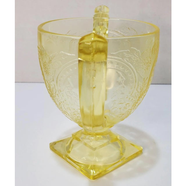 Indiana Glass Company 1930s Indiana Horseshoe Yellow Footed Open Sugar For Sale - Image 4 of 12