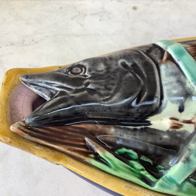 Late 19th Century 19th-Century English Majolica Fish Mackerel Tureen For Sale - Image 5 of 10