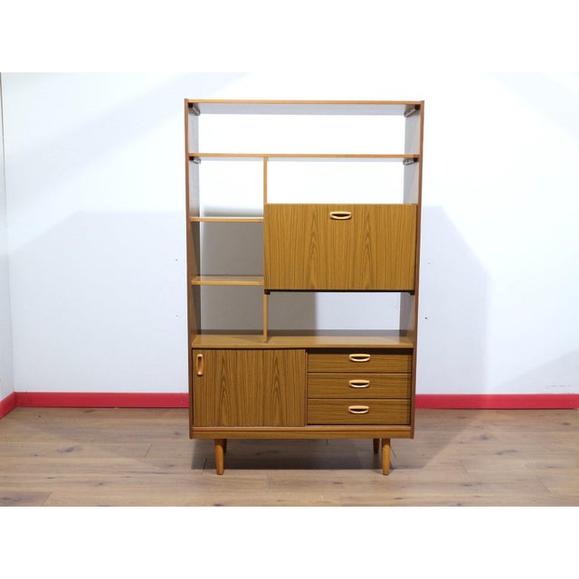 Mid Century Modern Vintage Schreiber Room Divider Display Cabinet For Sale - Image 9 of 15